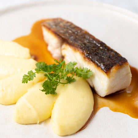 Pavé de Maigre rôti, pommes purée à l'huile d'olive des Baux de Provence